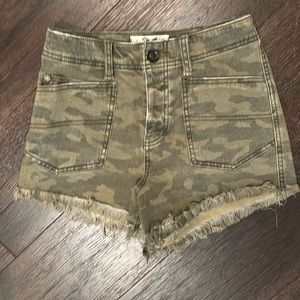 Brand: Free People Color: Camouflage